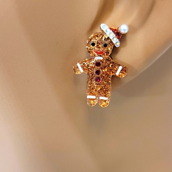 Betsey Johnson Christmas Gingerbread Man Mismatch Stud Earrings - Picture 3 of 6